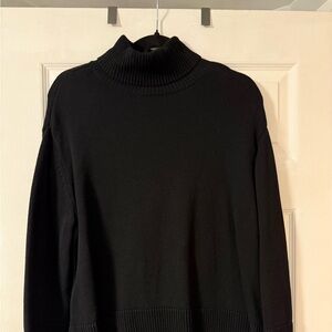 GAP Women’sClassic Black Turtleneck Sweater